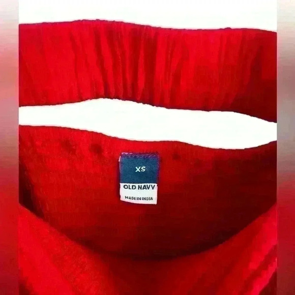 NWT Old Navy Red Shirred Peplum Long Sleeve Top | Dressy Shirt | Size XS - Picture 2 of 4